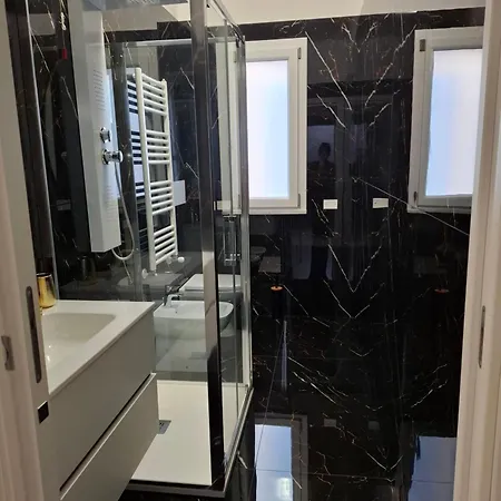 Mariam Royal & Pensjonat Reggio di Calabria