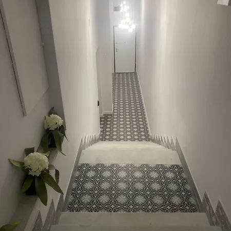 Mariam Royal & Гостевой дом Реджо-ди-Калабрия